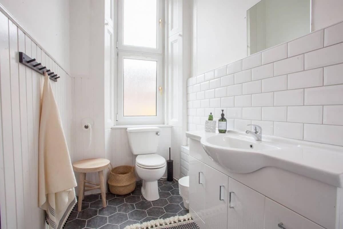 Stunning 2 Bed Property In Heart Of West End Glasgow Esterno foto